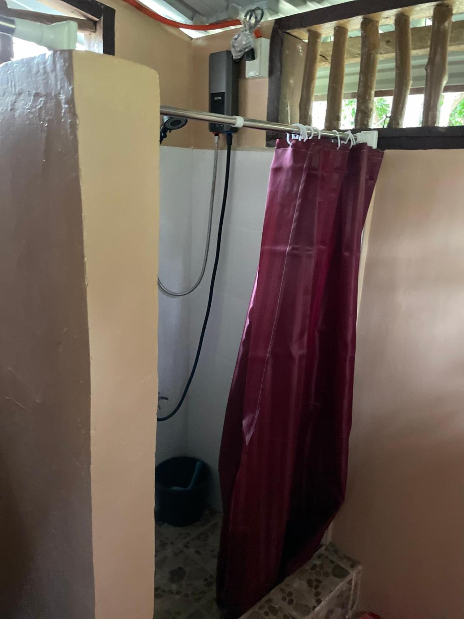 Chelle'S Guesthouse And Backpackers سيكويجور المظهر الخارجي الصورة