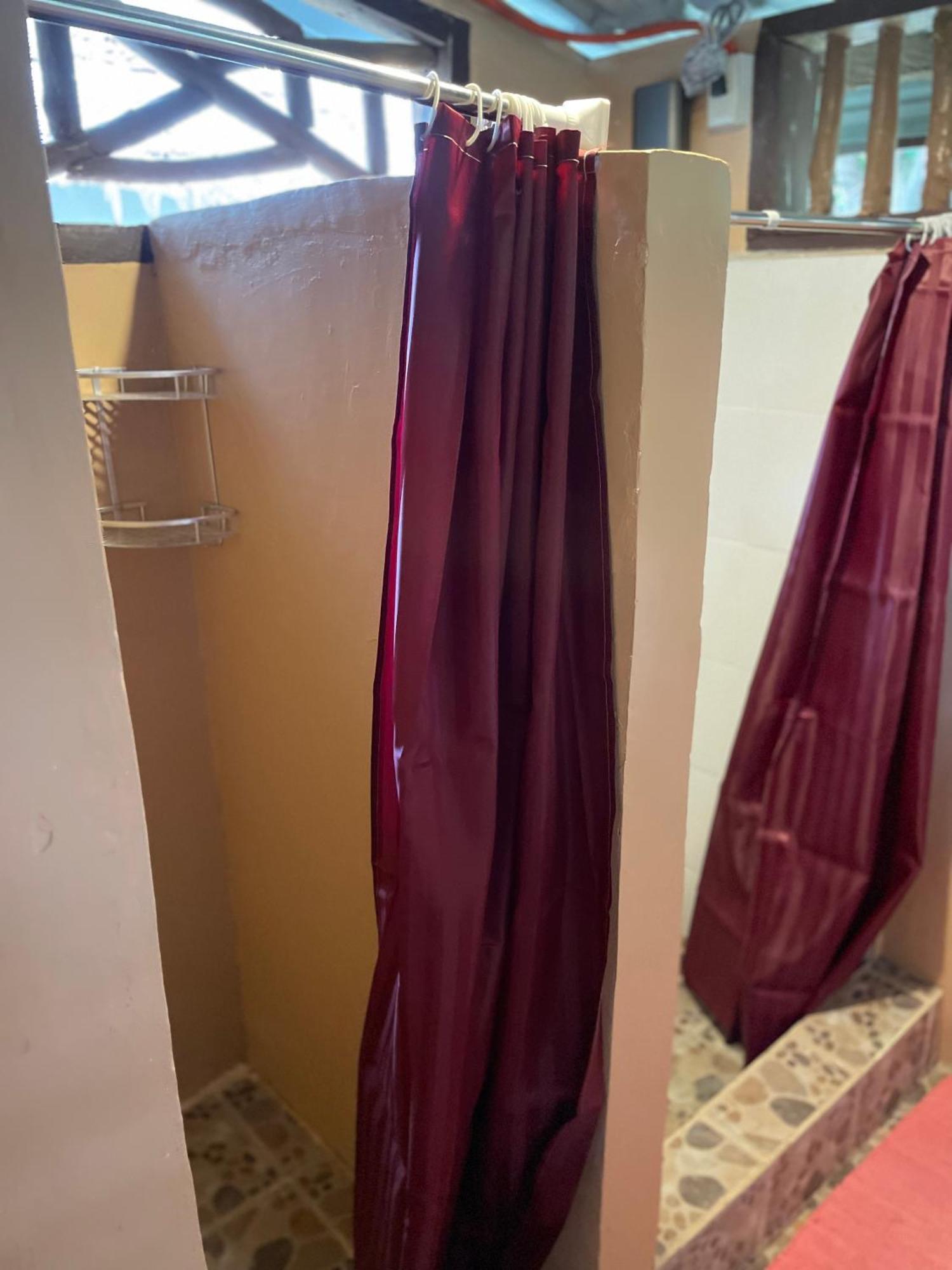 Chelle'S Guesthouse And Backpackers سيكويجور المظهر الخارجي الصورة