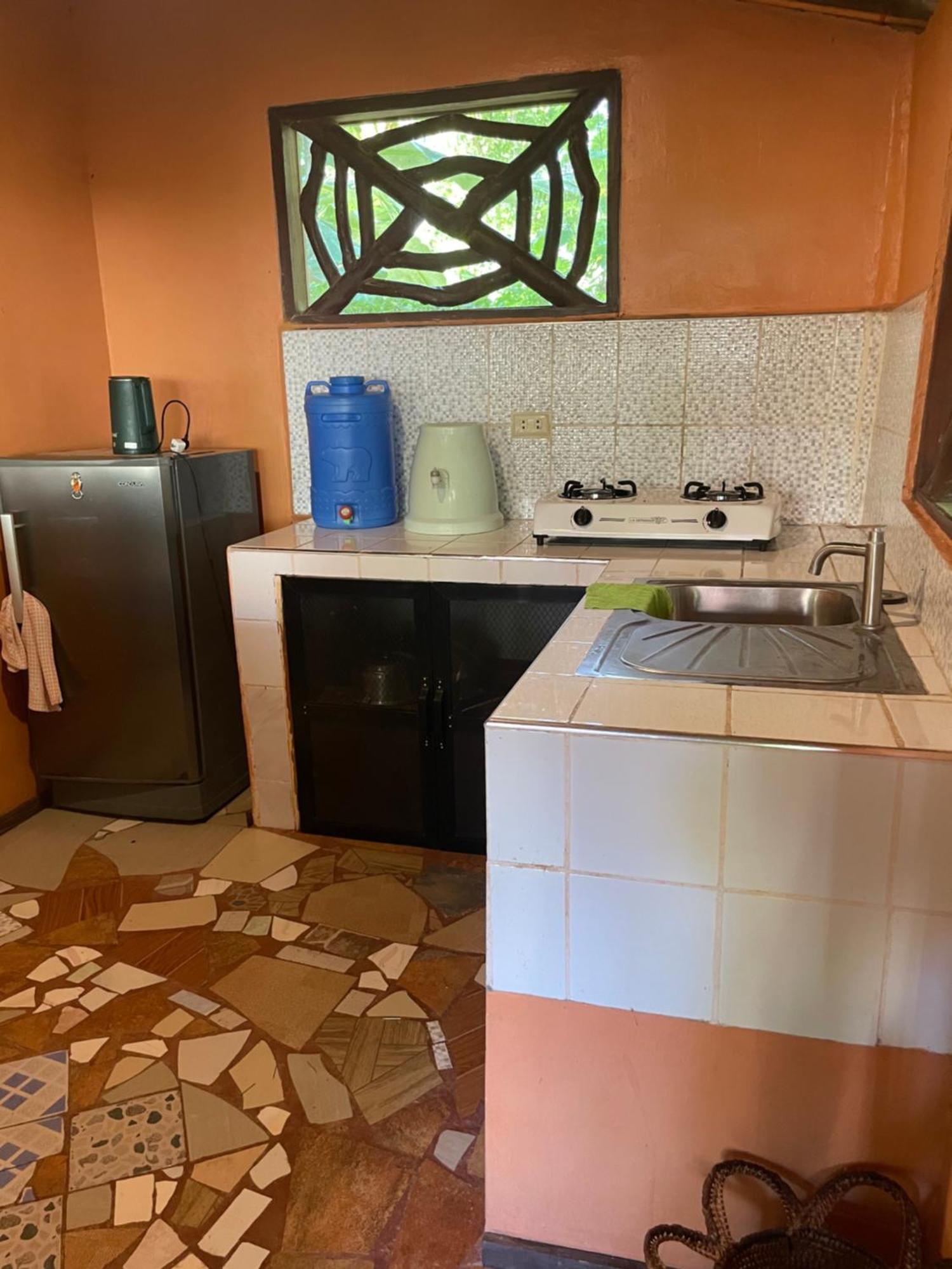 Chelle'S Guesthouse And Backpackers سيكويجور المظهر الخارجي الصورة
