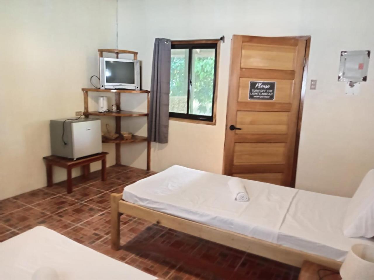 Chelle'S Guesthouse And Backpackers سيكويجور المظهر الخارجي الصورة