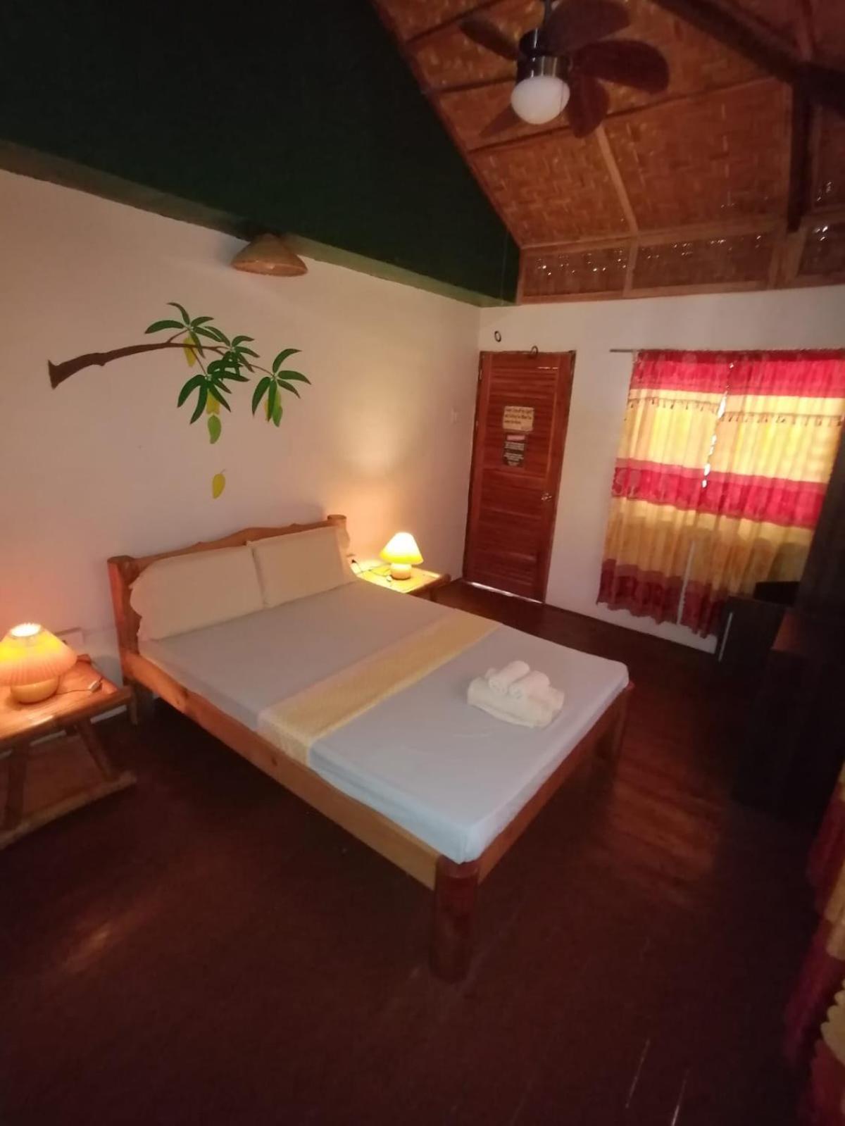 Chelle'S Guesthouse And Backpackers سيكويجور المظهر الخارجي الصورة