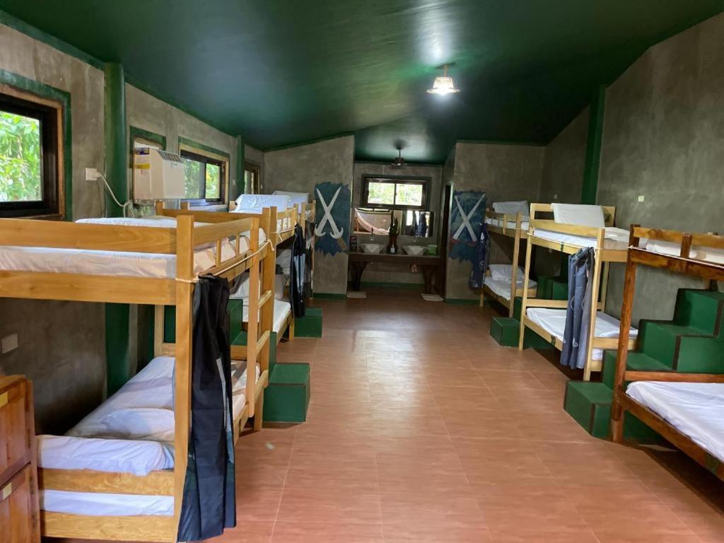 Chelle'S Guesthouse And Backpackers سيكويجور المظهر الخارجي الصورة